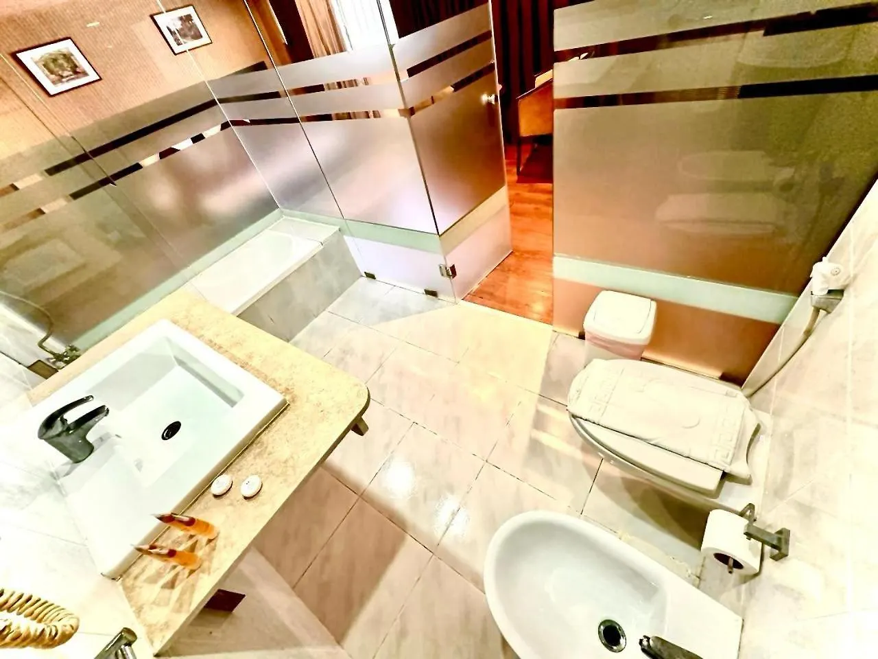 Caesar'S Park Hotel Beirut