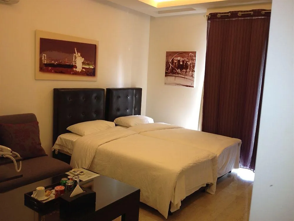 Caesar'S Park Hotel Beirut