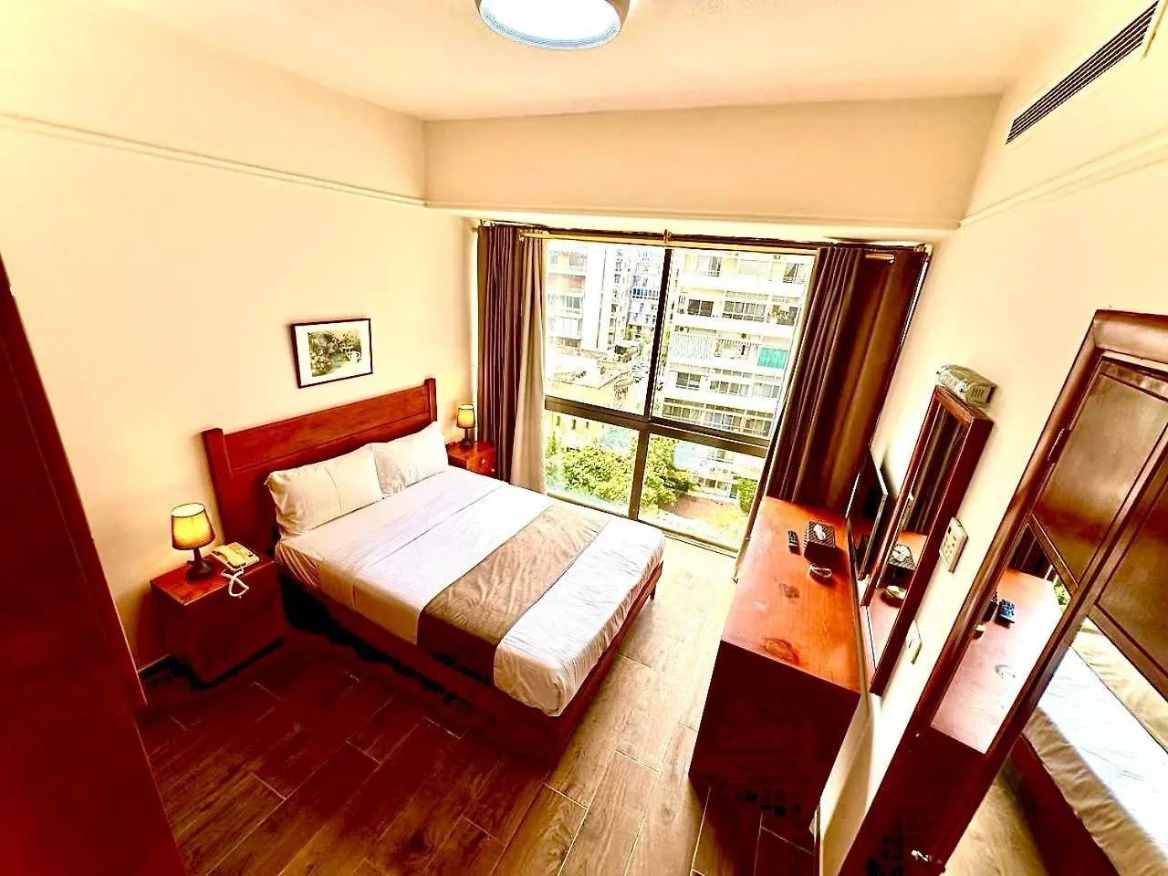 Caesar'S Park Hotel Beirut