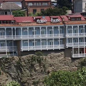 Old Metekhi History Otel